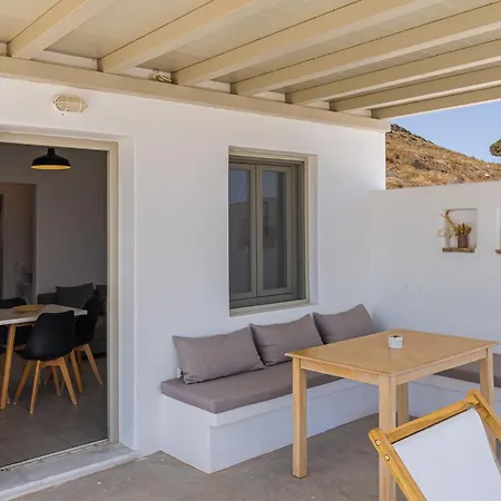Lagadia Village * Andiparos